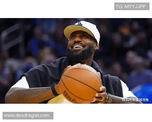 詹姆斯表现不佳,湖人遭遇连败,球迷呼吁他加强训练